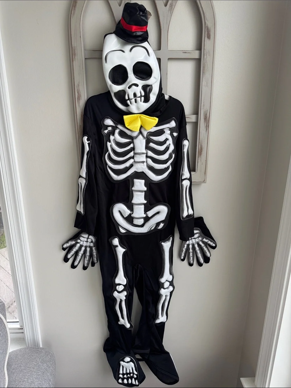 Spectacular creation glows in dark Skullbones Halloween costume small